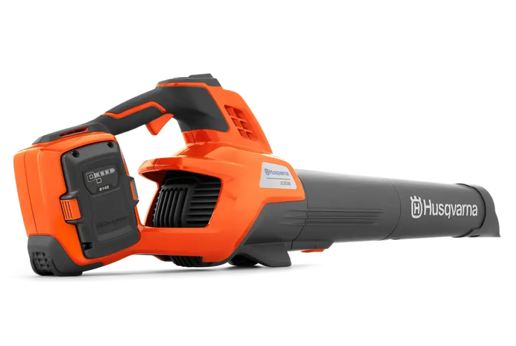 HUSQVARNA 230iB - skats 4