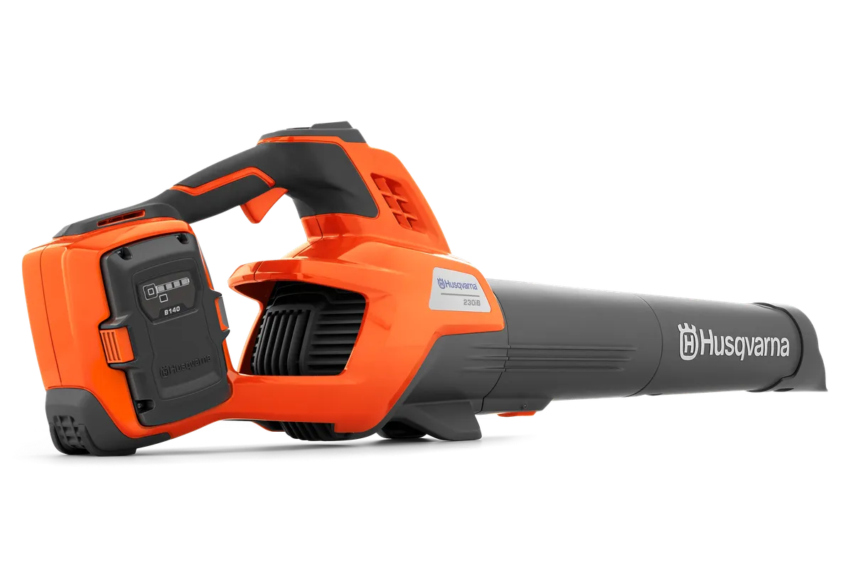 HUSQVARNA 230iB - skats 4