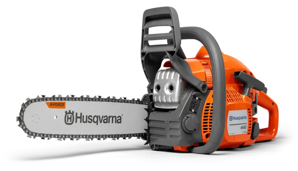 HUSQVARNA 440 - skats 1