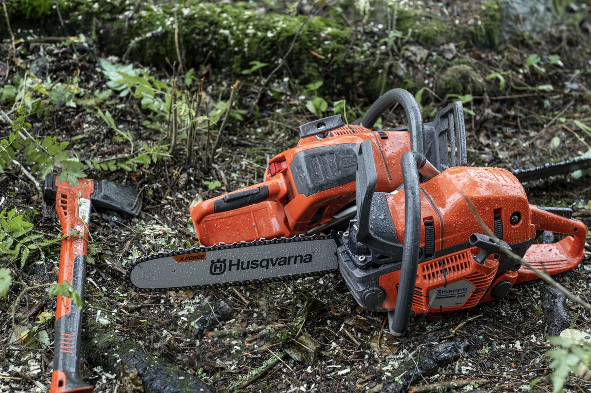HUSQVARNA 545 Mark II - skats 2