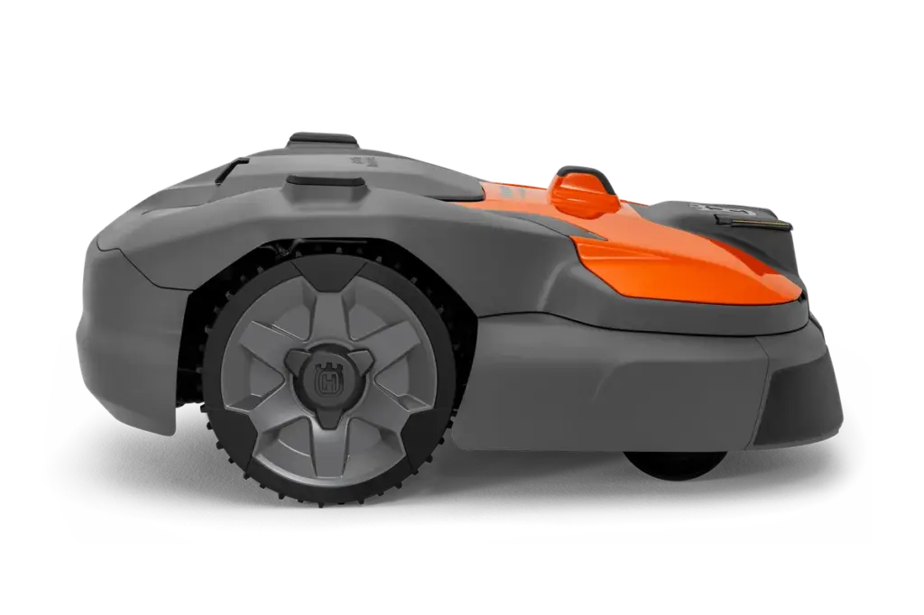 HUSQVARNA Automower® 560 EPOS® - skats 3