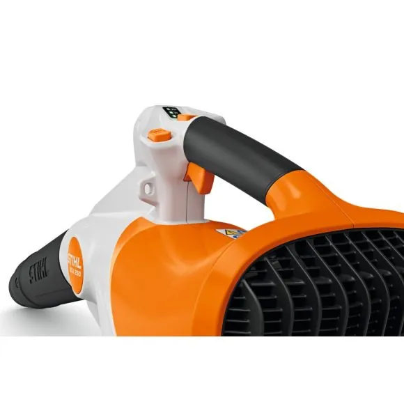 STIHL BGA 250 - skats 4