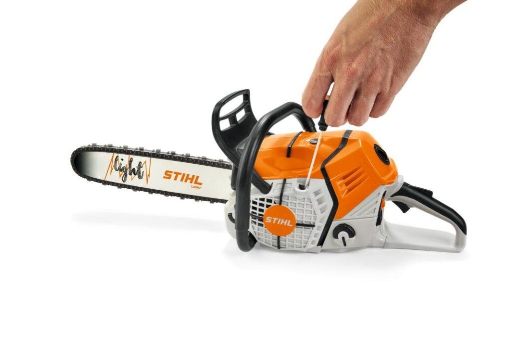 STIHL motorzāģis bērniem - skats 3